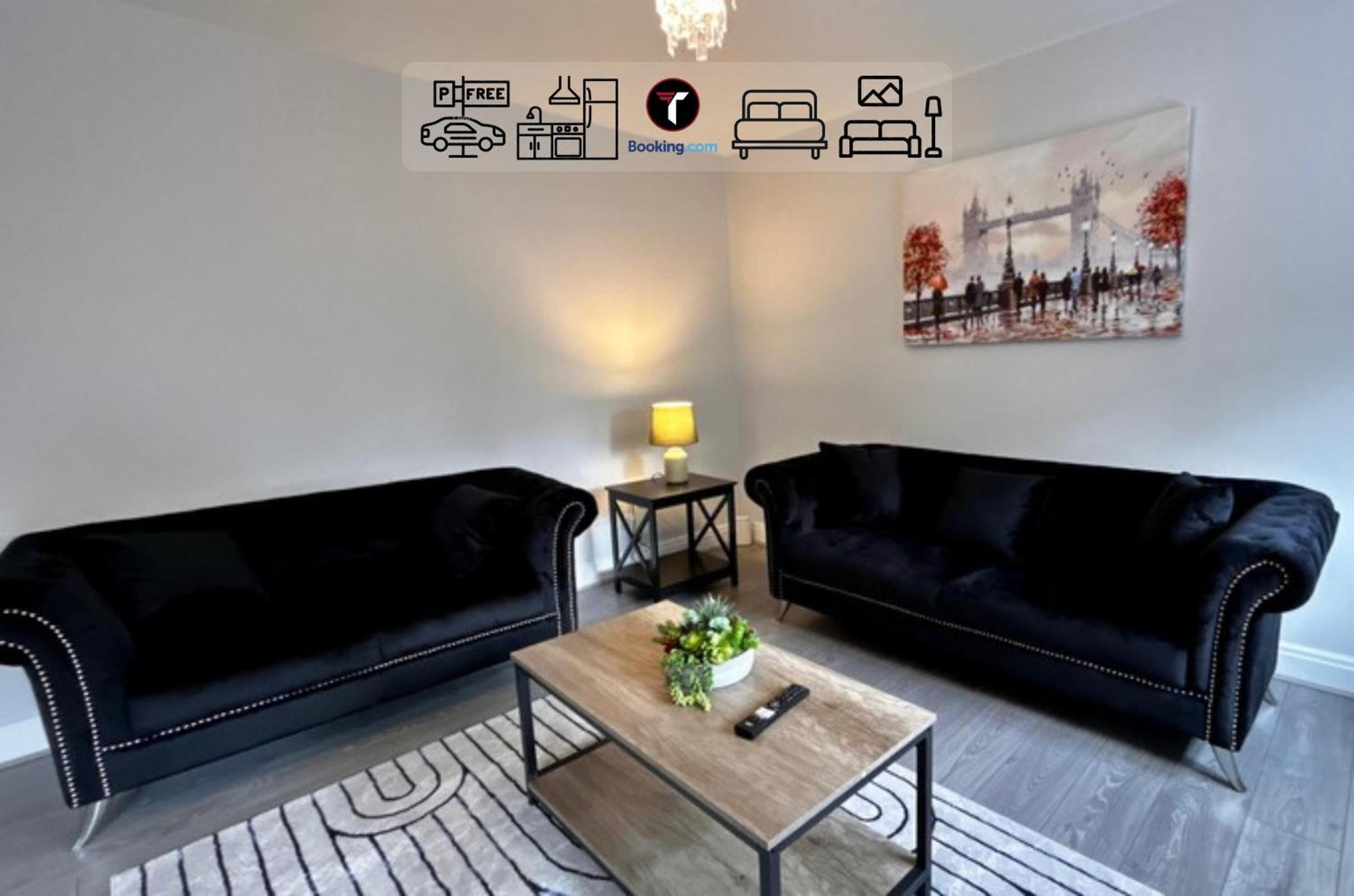 Spacious 4 Bedroom By Tara Stays Short Lets & Serviced Accommodation Aldershot With Free Wifi & Garden エクステリア 写真